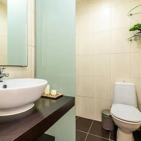Luxury Maisonette Near The Holiday home Gazi