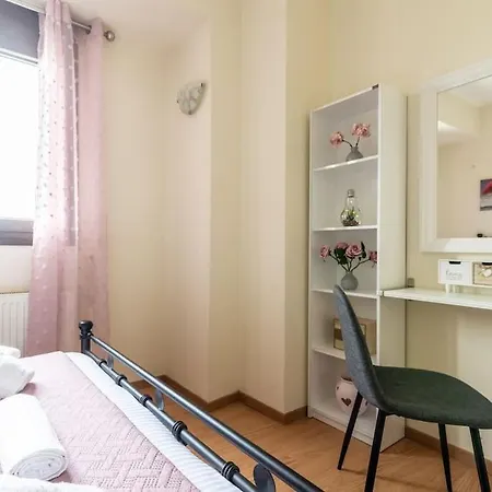 Luxury Maisonette Near The