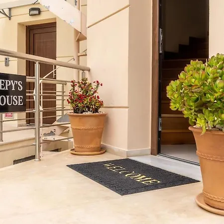 Luxury Maisonette Near The