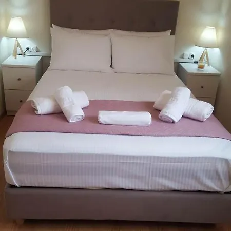 Holiday home Luxury Maisonette Near The